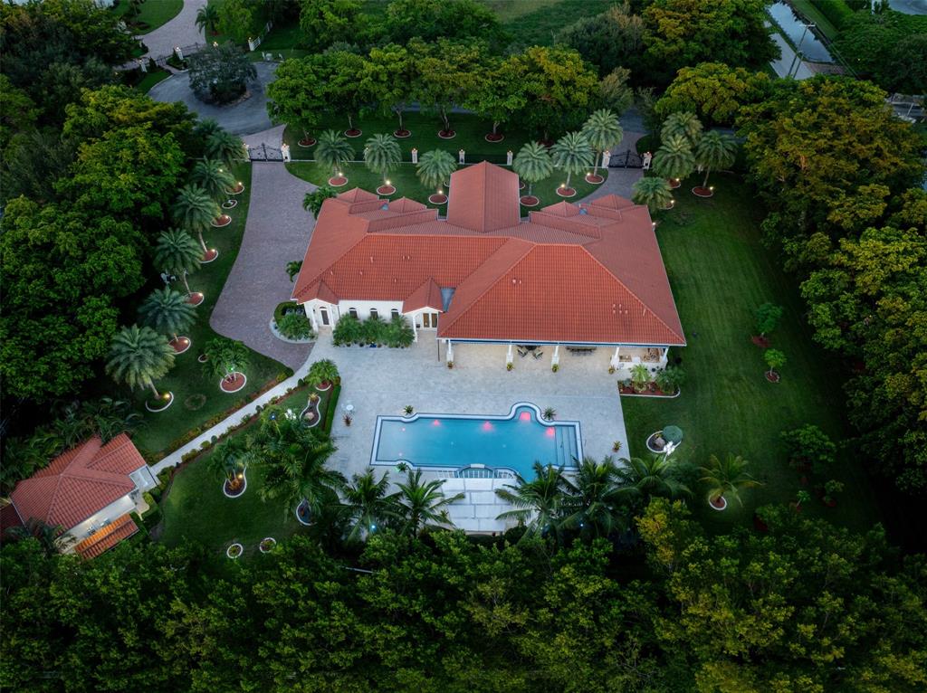 5801 Estates Drive Southwest Ranches, FL 33330 - Photo 4 of 92