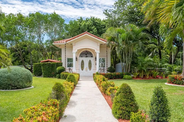 $8,500,000 | 5801 Estates Drive, Southwest Ranches, FL 33330