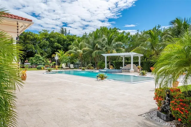 $8,500,000 | 5801 Estates Drive, Southwest Ranches, FL 33330