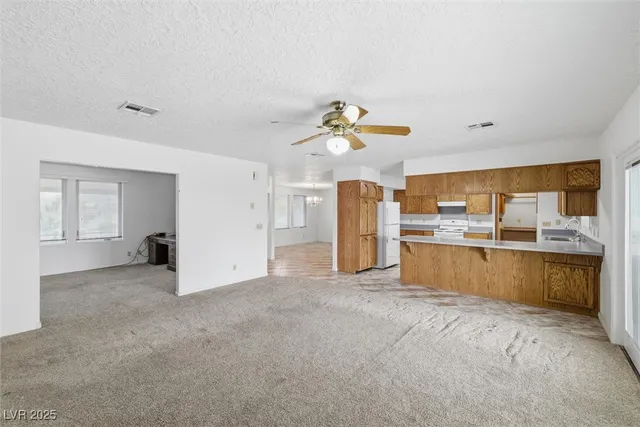 $425,000 | 1851 Duck Street, Pahrump, NV 89060