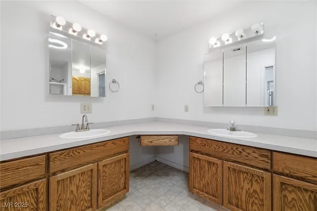 $425,000 | 1851 Duck Street, Pahrump, NV 89060