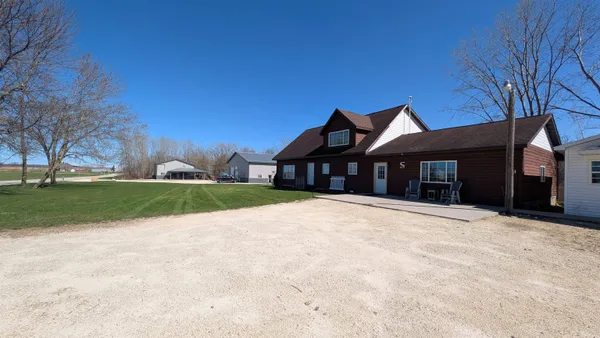 $625,000 | 20603 Taus Road, Reedsville, WI 54230
