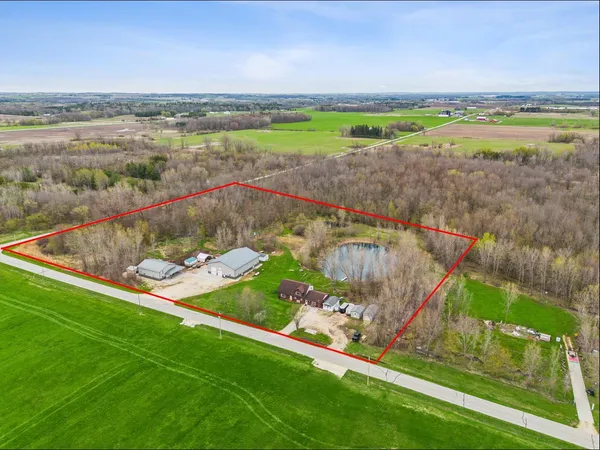 $625,000 | 20603 Taus Road, Reedsville, WI 54230