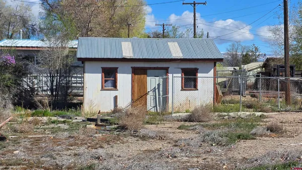 $560,000 | 1045-1055 East 9th Street, Delta, CO 81416