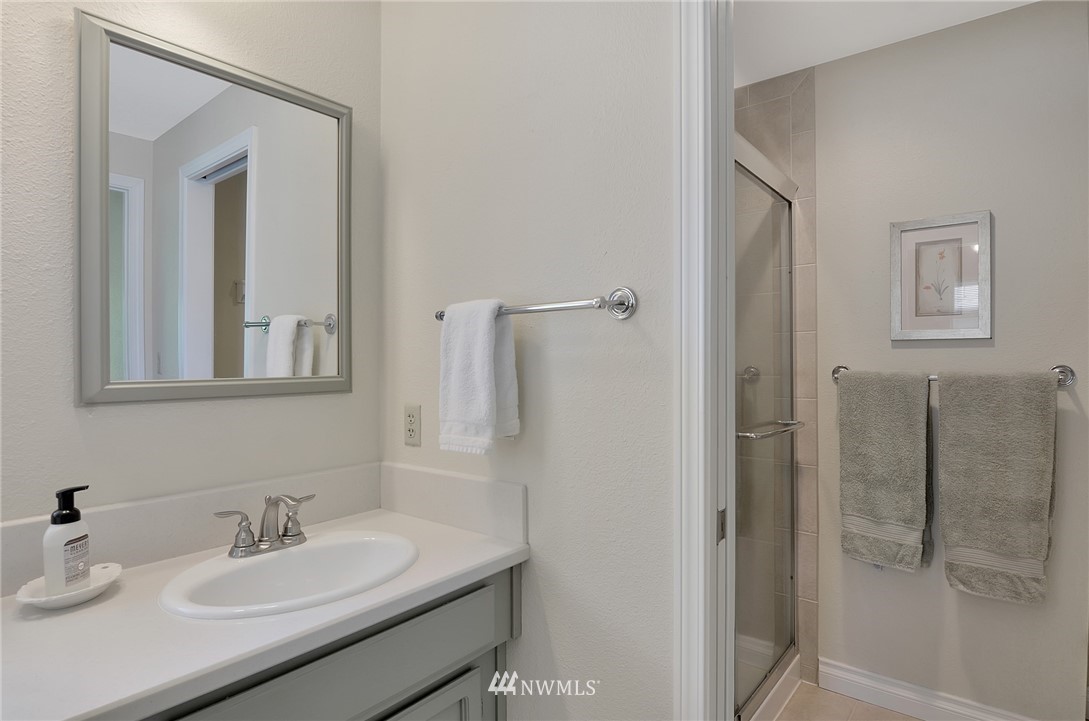 14213 148th Place Southeast Renton, WA 98059 - Photo 22 of 25 Gallery Image 22