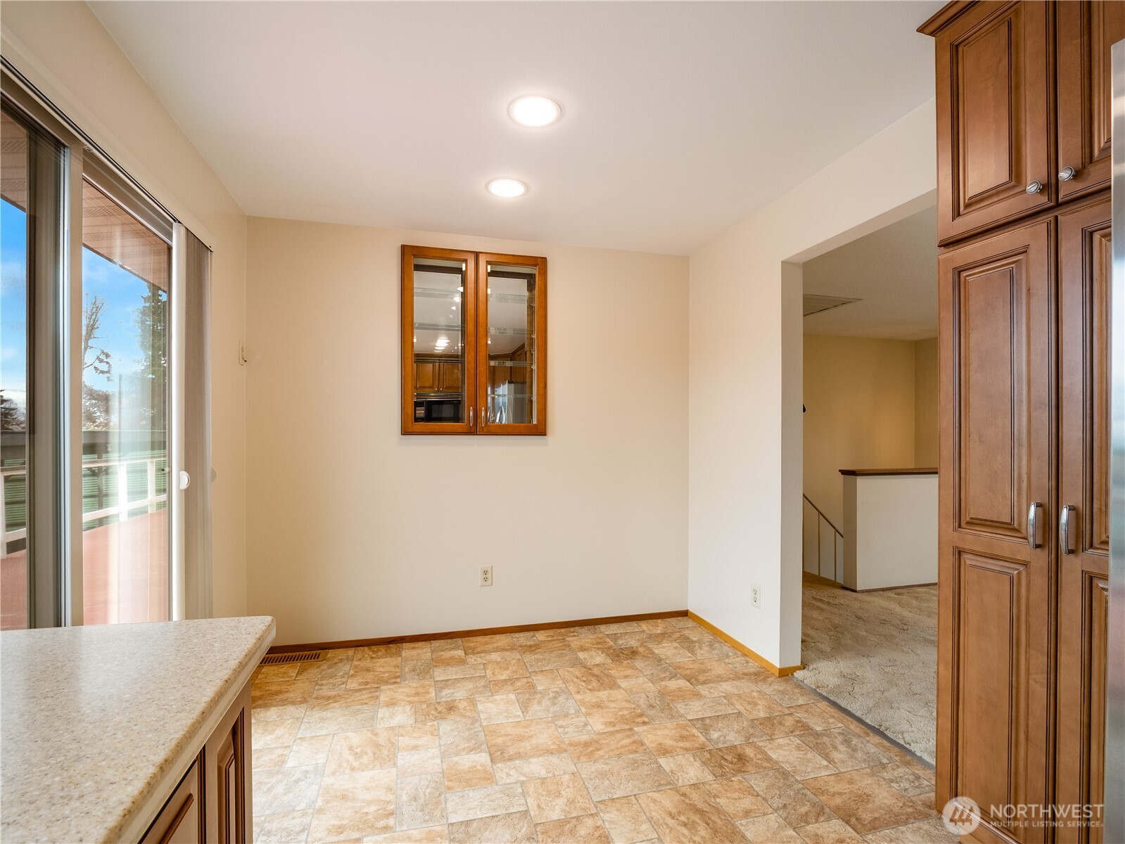 16526 116th Place Southeast Renton, WA 98058 - Photo 9 of 25