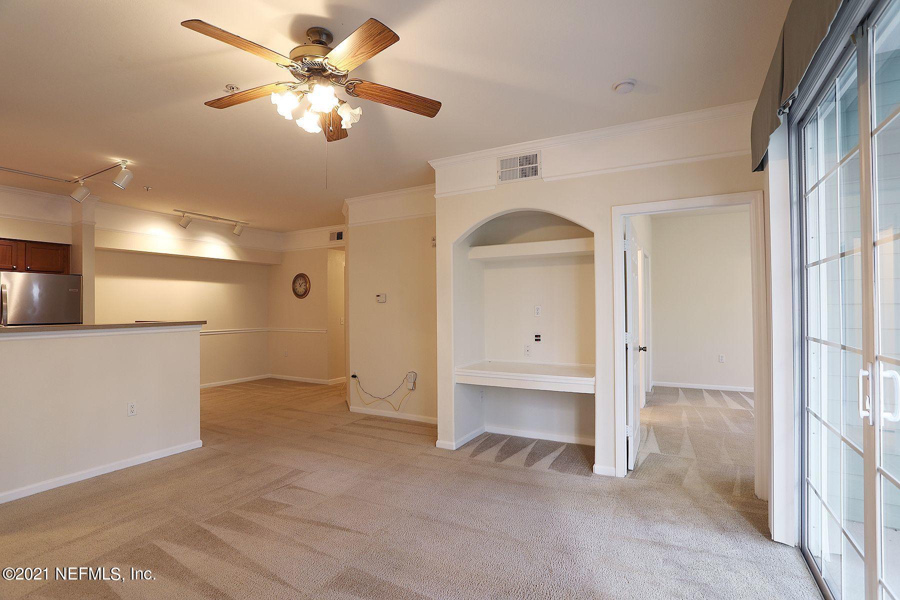 8550 Touchton Road, Unit 1714 Jacksonville, FL 32216 - Photo 6 of 25 BUILT-INS