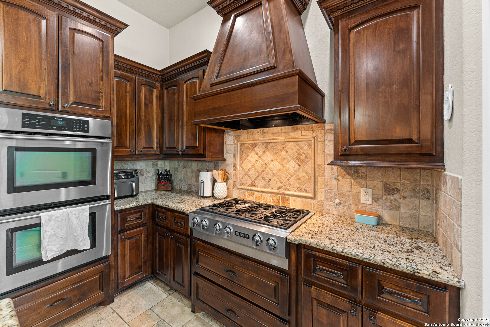 200 Menger Boerne, TX 78006 - Photo 12 of 36