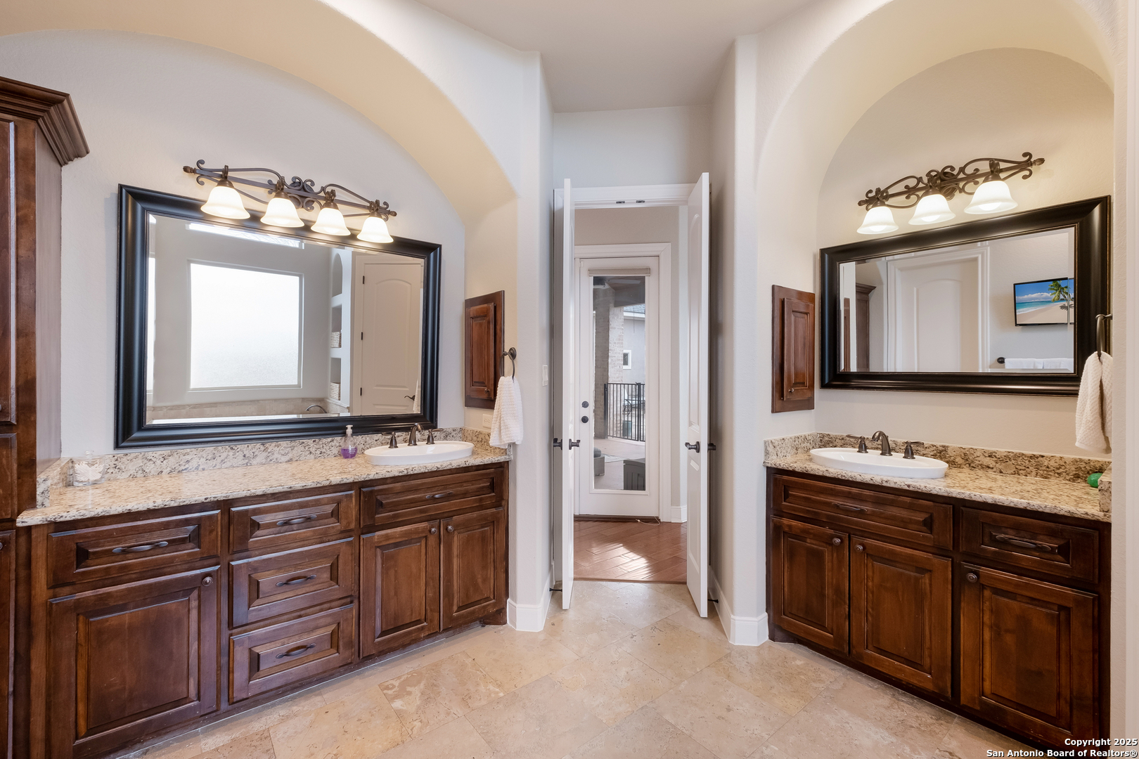 200 Menger Boerne, TX 78006 - Photo 20 of 36