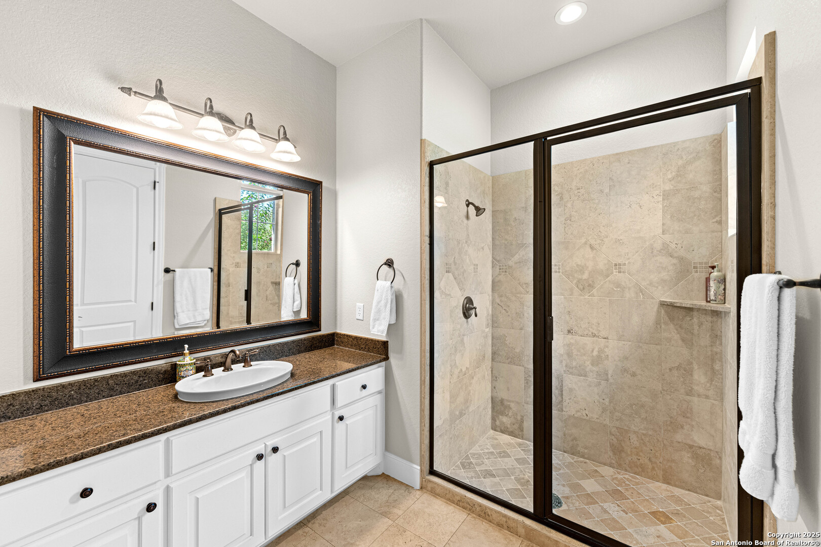 200 Menger Boerne, TX 78006 - Photo 10 of 36