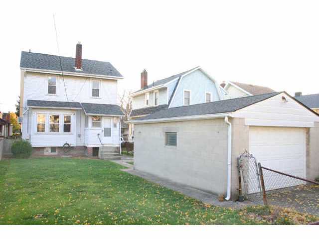 392 Tibet Road Columbus, OH 43202 - Photo 2 of 10