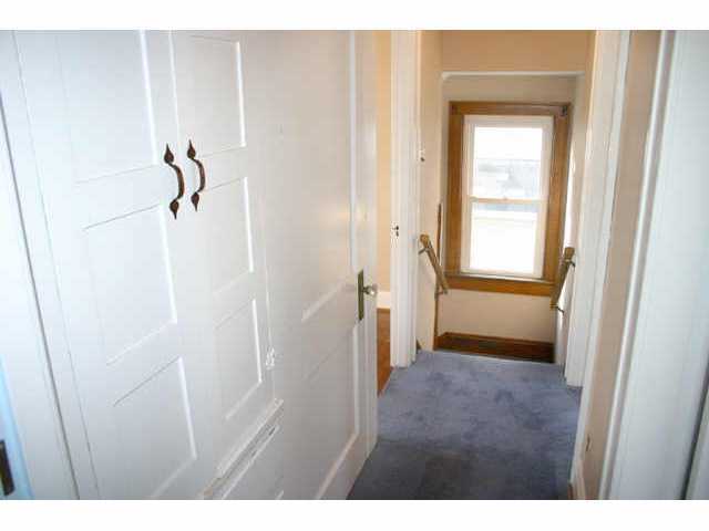 392 Tibet Road Columbus, OH 43202 - Photo 4 of 10