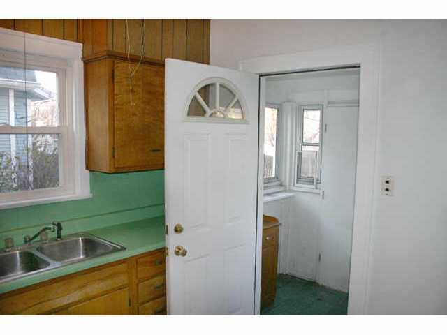 392 Tibet Road Columbus, OH 43202 - Photo 5 of 10