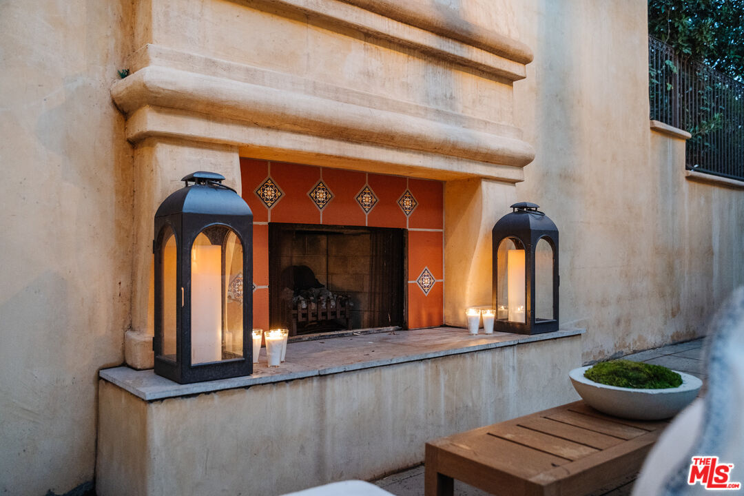 1636 Queens Road Los Angeles, CA 90069 - Photo 39 of 50