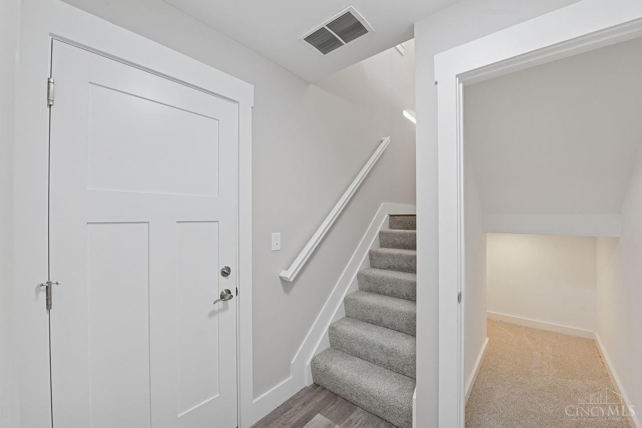 1123 Compton Road Cincinnati, OH 45231 - Photo 32 of 43 Gallery Image 32