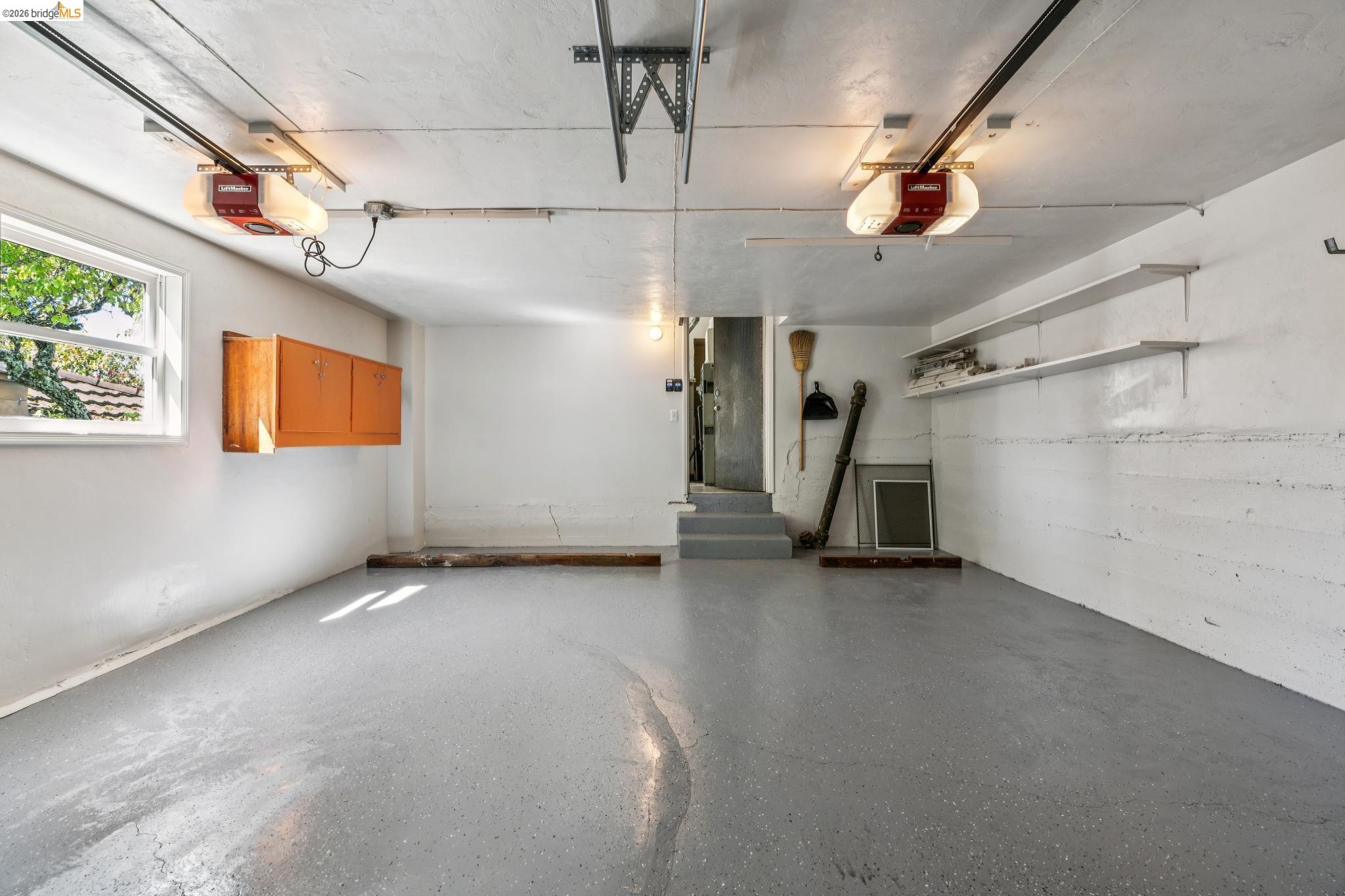 890 Keeler Avenue Berkeley, CA 94708 - Photo 31 of 39 an empty room with windows