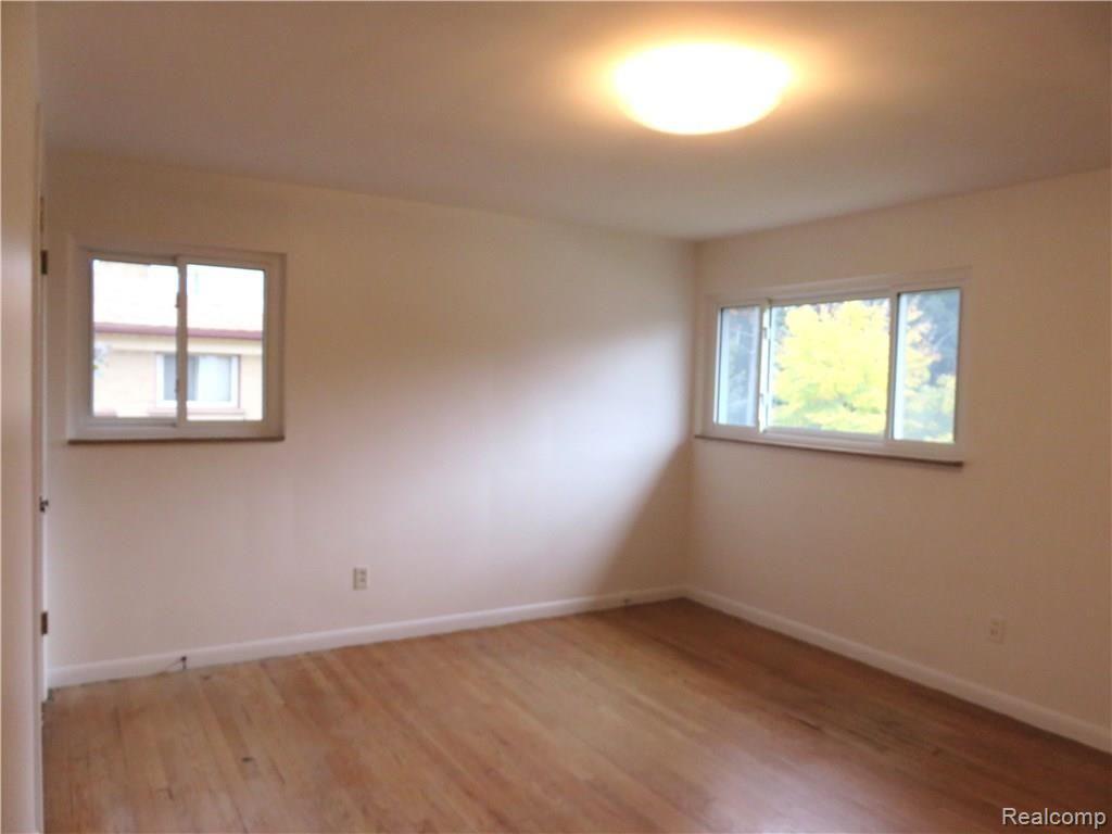 8 Millington Road Pleasant Ridge, MI 48069 - Photo 17 of 18 8 Millington 2nd bedroom.JPG