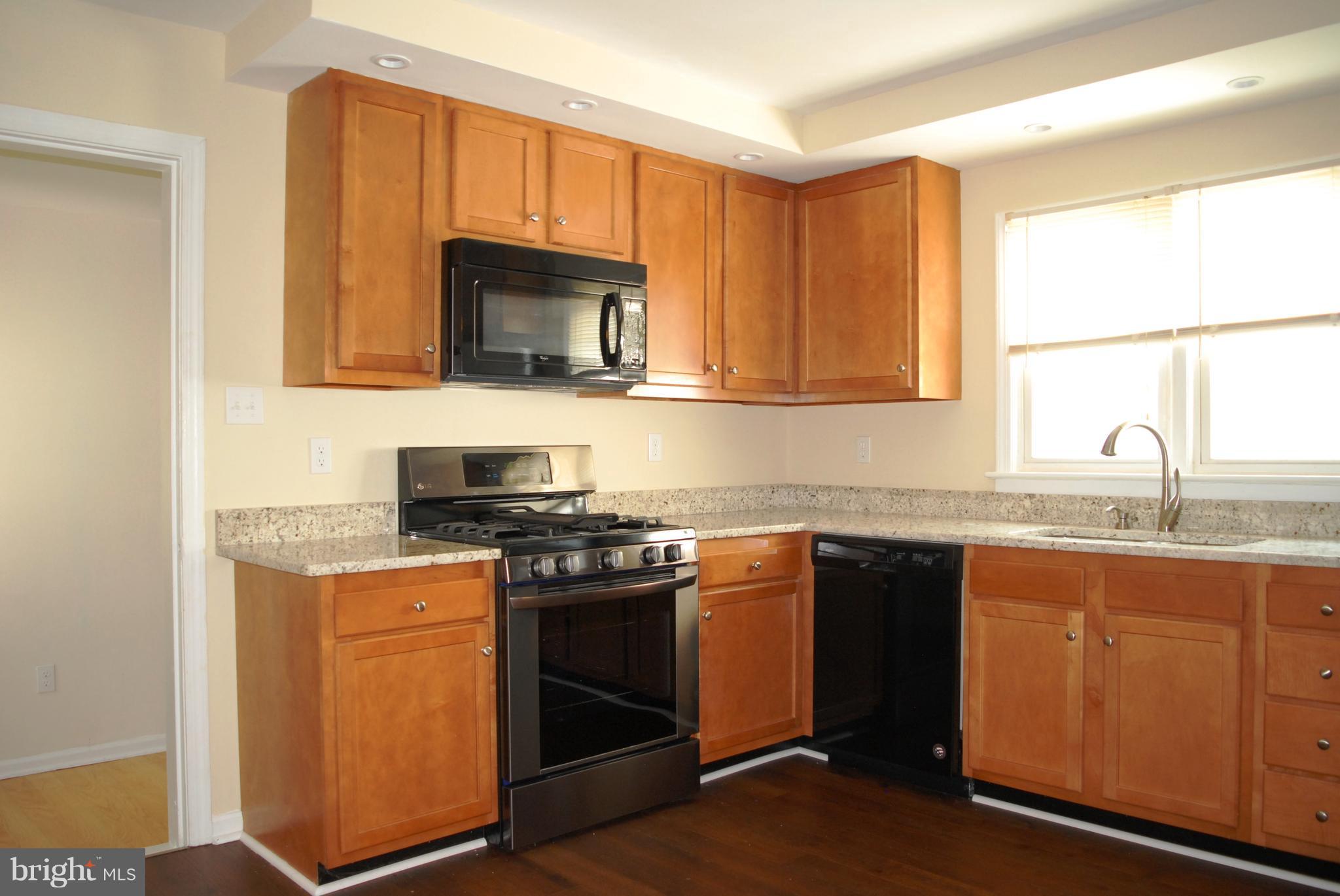 330 West Fairview Road Culpeper, VA 22701 - Photo 7 of 14 Kitchen