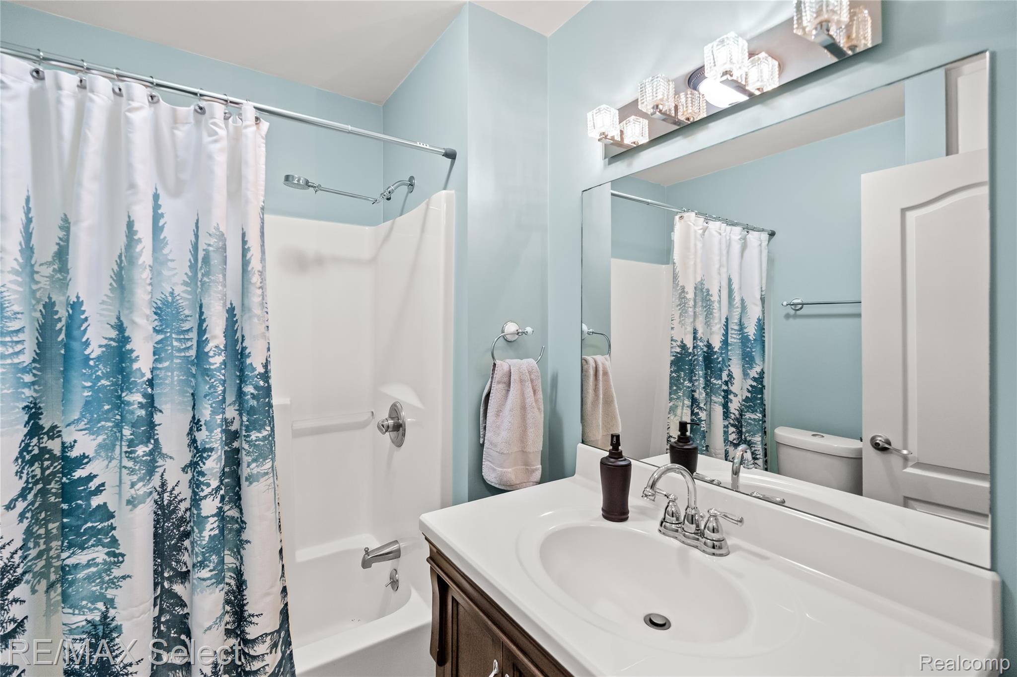 10267 Lapeer Road Davison, MI 48423 - Photo 25 of 41 10267 Lapeer Rd 37.jpg