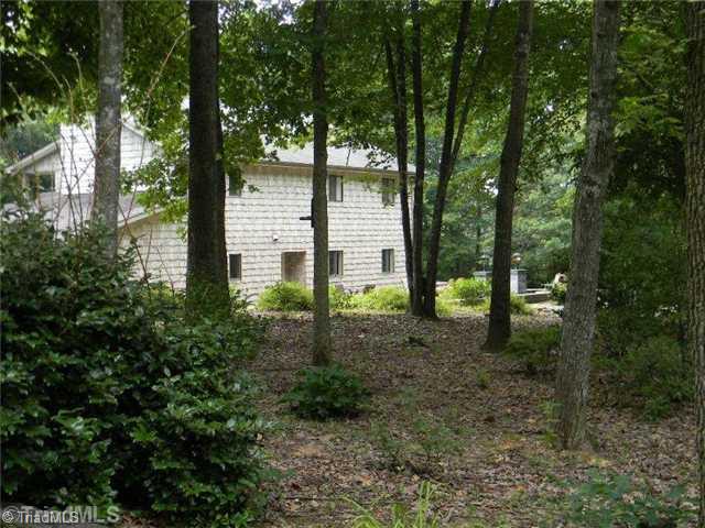 7562 Hampton Road Clemmons, NC 27012 - Photo 8 of 11 Exterior Back.