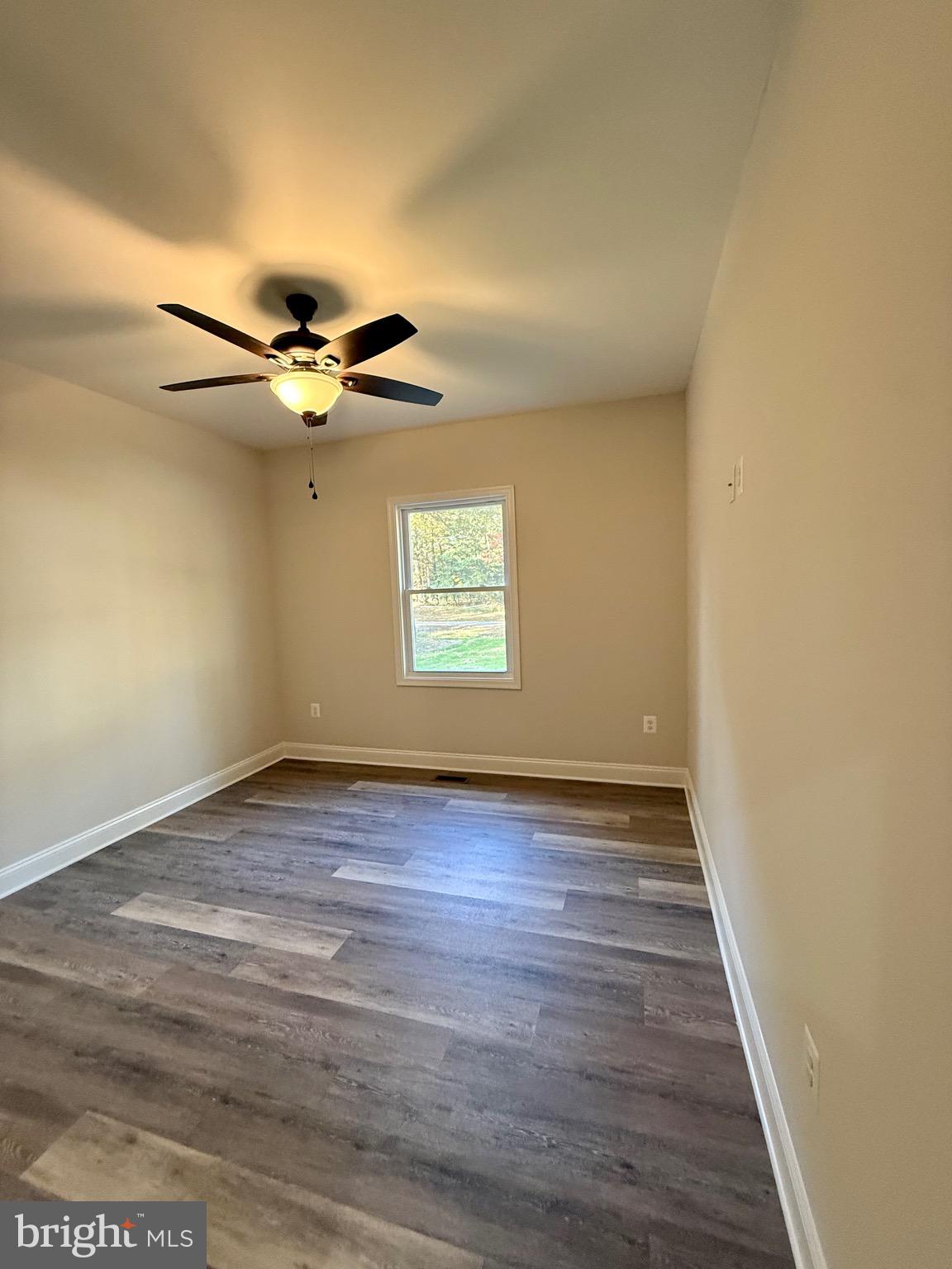 249 Wildwood Road Colonial Beach, VA 22443 - Photo 10 of 50