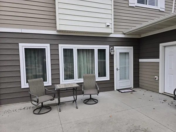 $379,000 | 2900 Calico Drive South, Unit C, Fargo, ND 58104