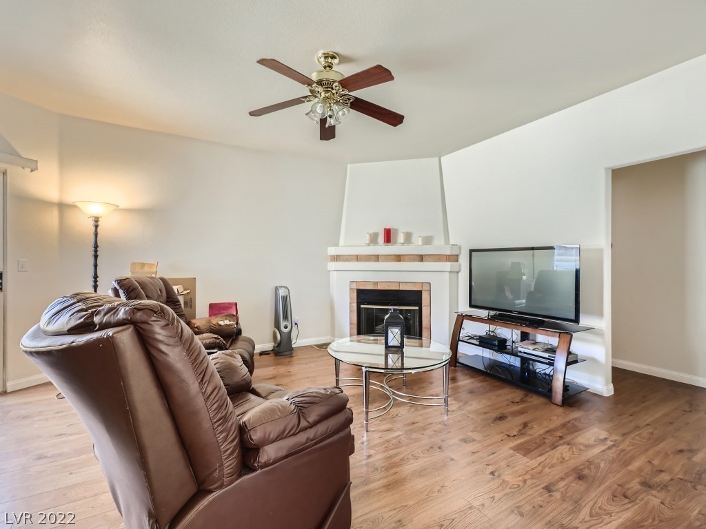 3210 Mystic Ridge Court Las Vegas, NV 89129 - Photo 4 of 14