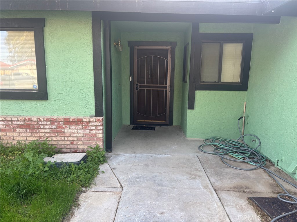 313 Mamie Street Ridgecrest, CA 93555 - Photo 3 of 33 Porch