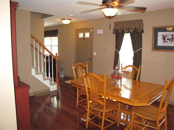 21 Arbor Road Uxbridge, MA 01569 - Photo 9 of 29 Gallery Image 9