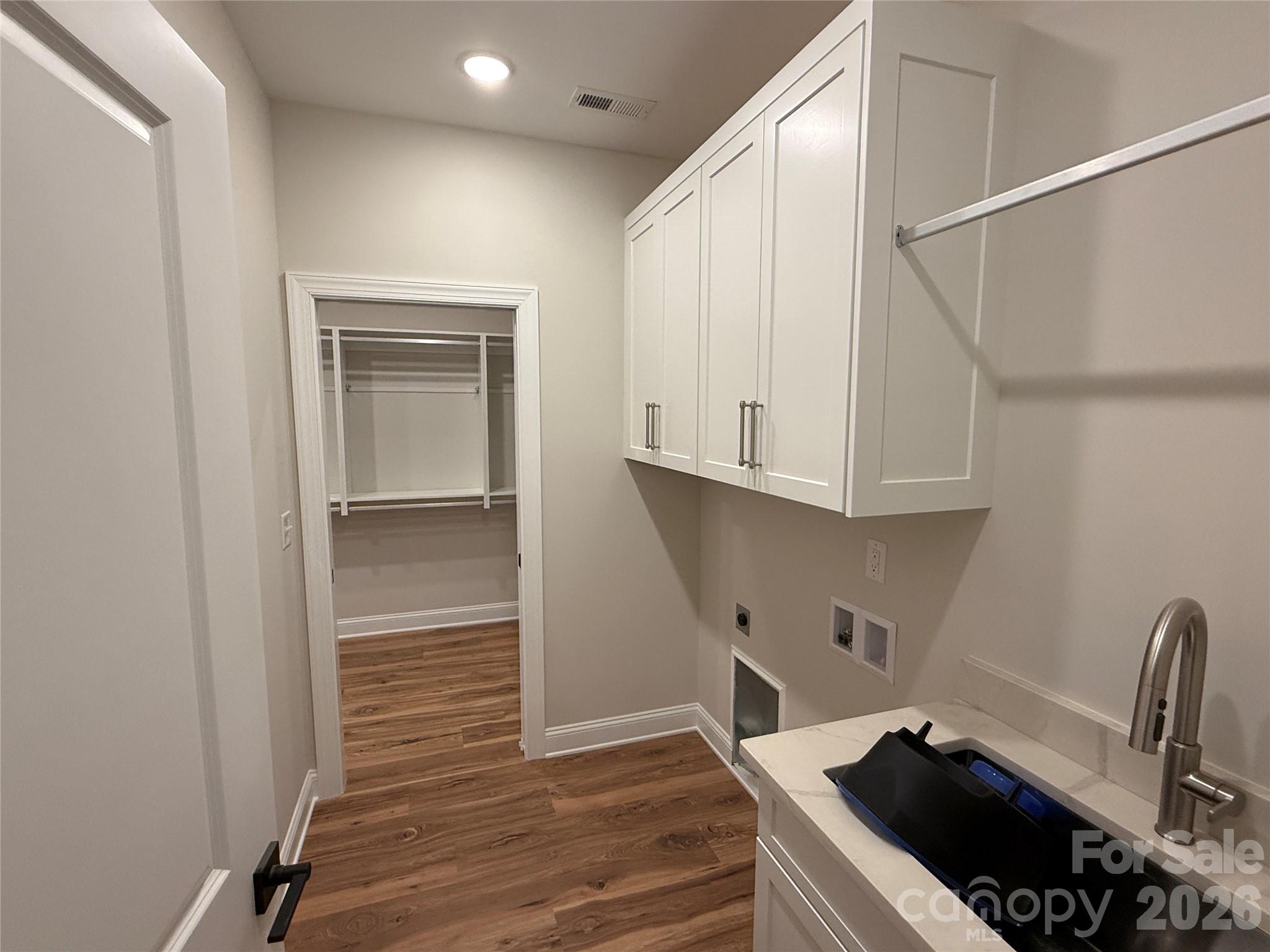 4559 Holly Circle Northeast Conover, NC 28613 - Photo 13 of 40