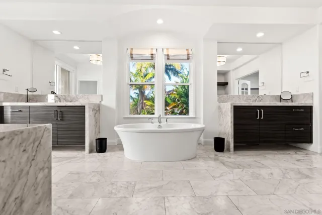 $3,995,000 | 13092 Harwick Lane, San Diego, CA 92130