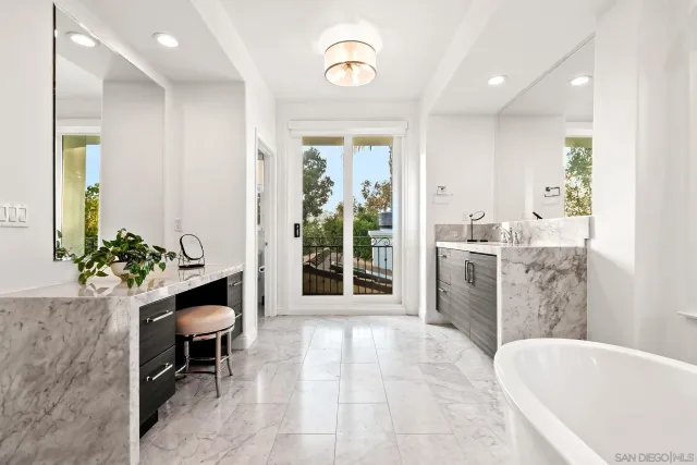 $3,995,000 | 13092 Harwick Lane, San Diego, CA 92130