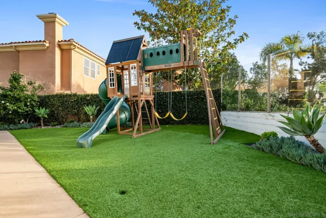 $3,995,000 | 13092 Harwick Lane, San Diego, CA 92130