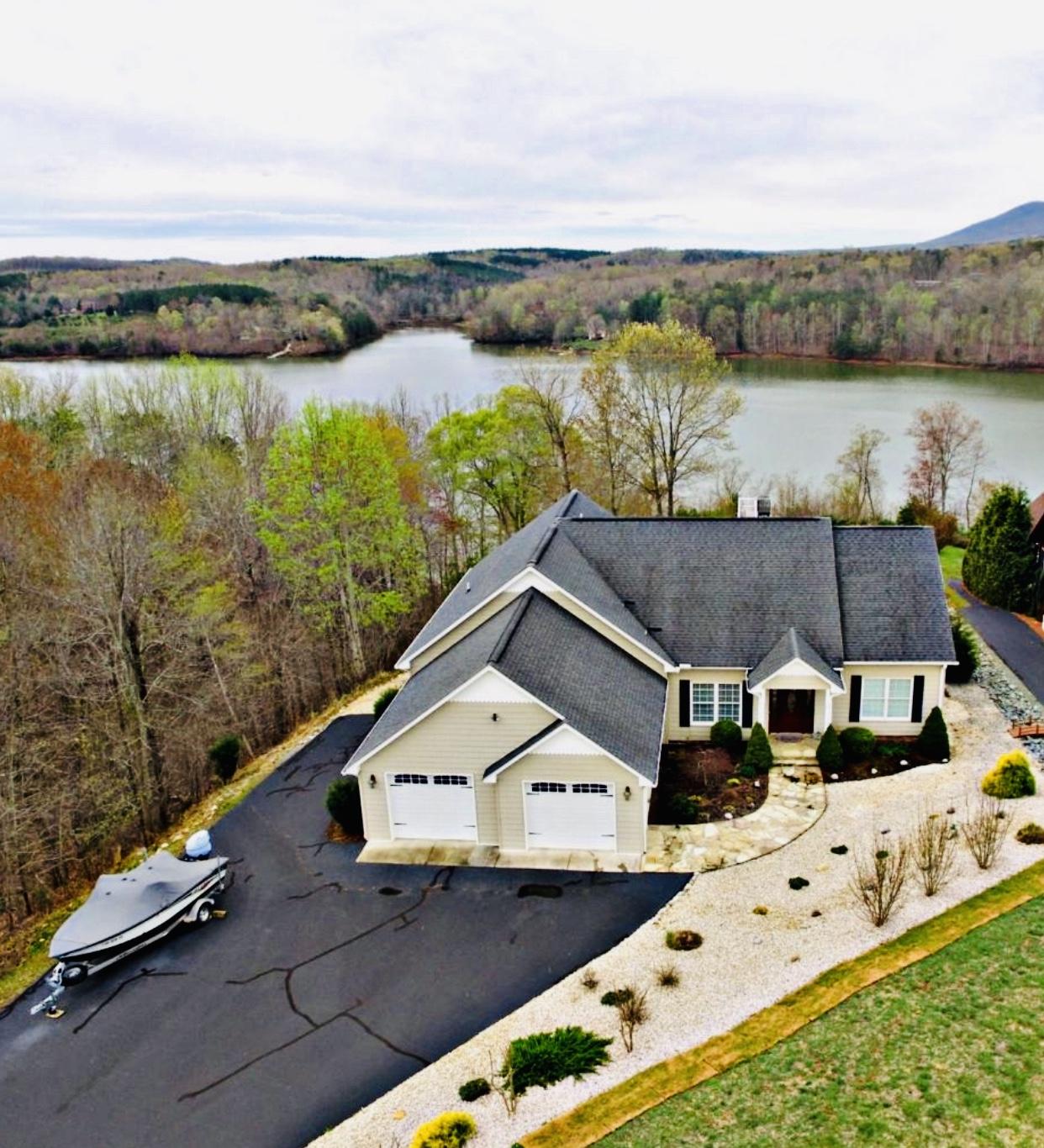 565 Garrison Ridge Pittsville, VA 24139 - Photo 17 of 108 73BB2B70-CC9B-4166-8418-846EC7D9381D