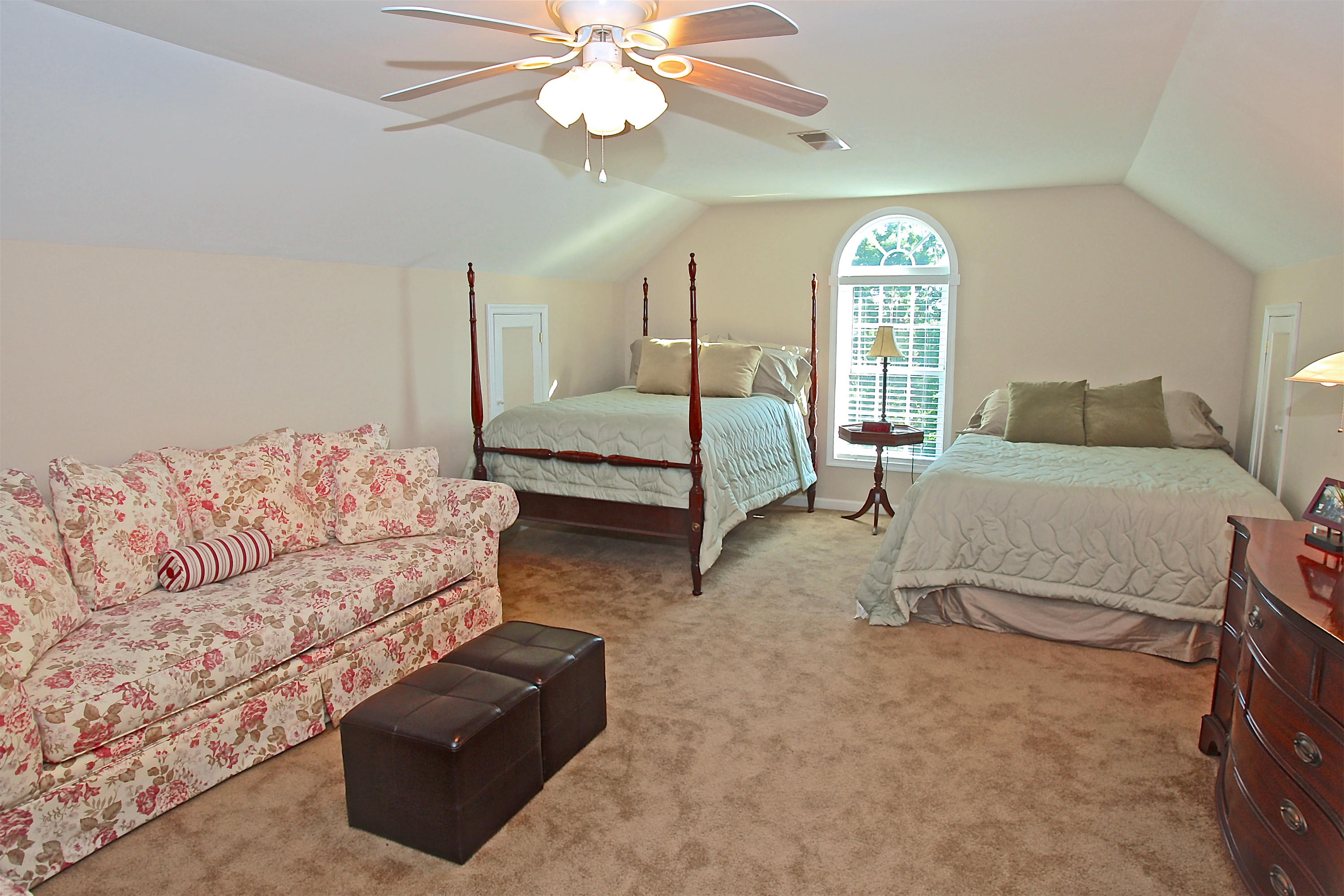 565 Garrison Ridge Pittsville, VA 24139 - Photo 70 of 108 4V4B6266
