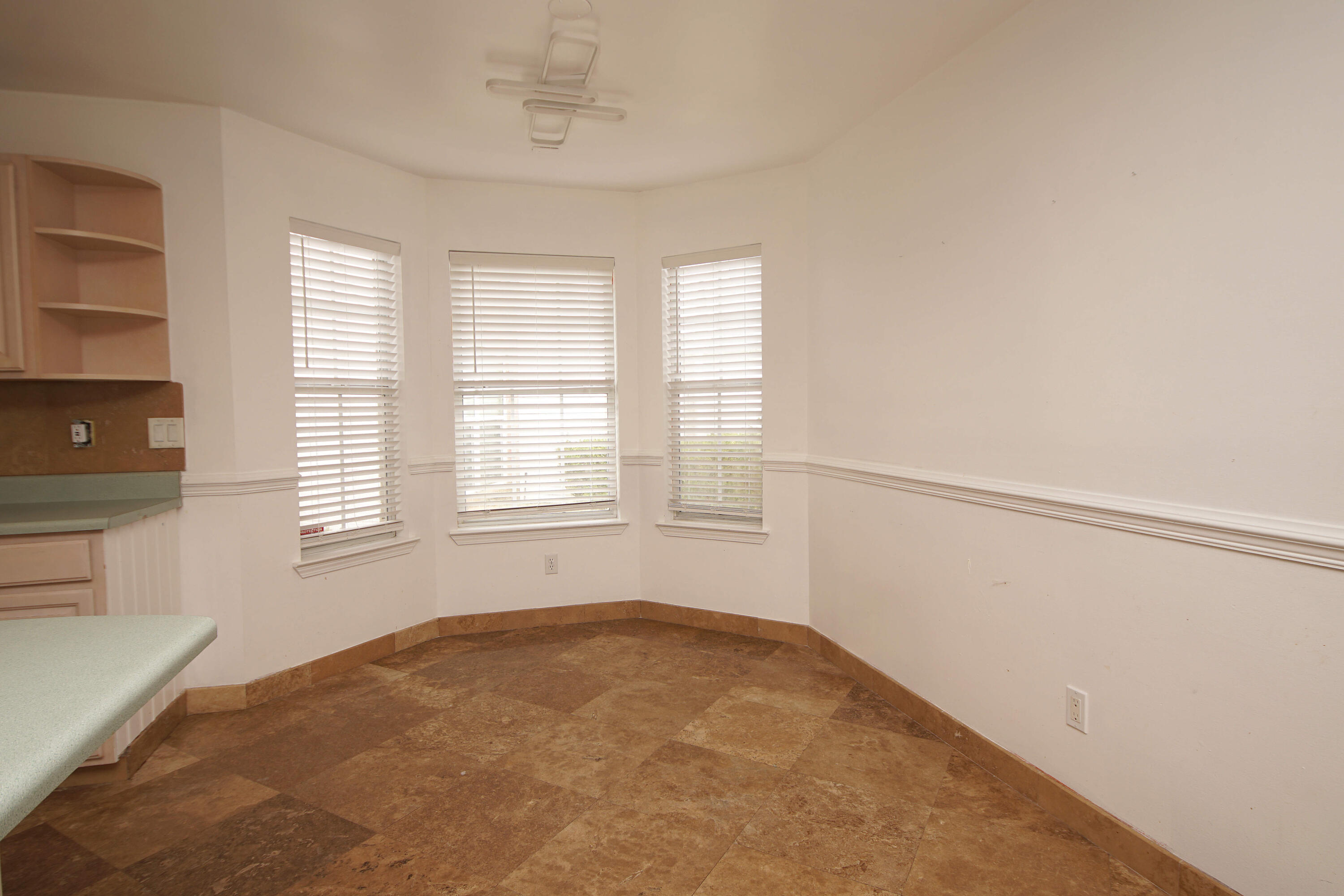 23 Ruby Circle Mary Esther, FL 32569 - Photo 10 of 33 23 Ruby Circle_ Kitchen