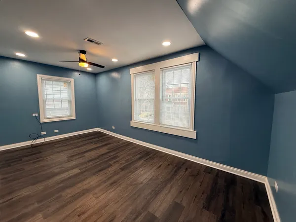 $1,900 | 1622 West Berwyn Avenue, Unit 2, Chicago, IL 60640