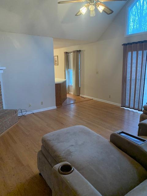107 Tamara Lane Oak Ridge, TN 37830 - Photo 5 of 19 Great room to kitchen