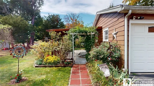 $249,900 | 8 Southland Avenue, Busti, NY 14750