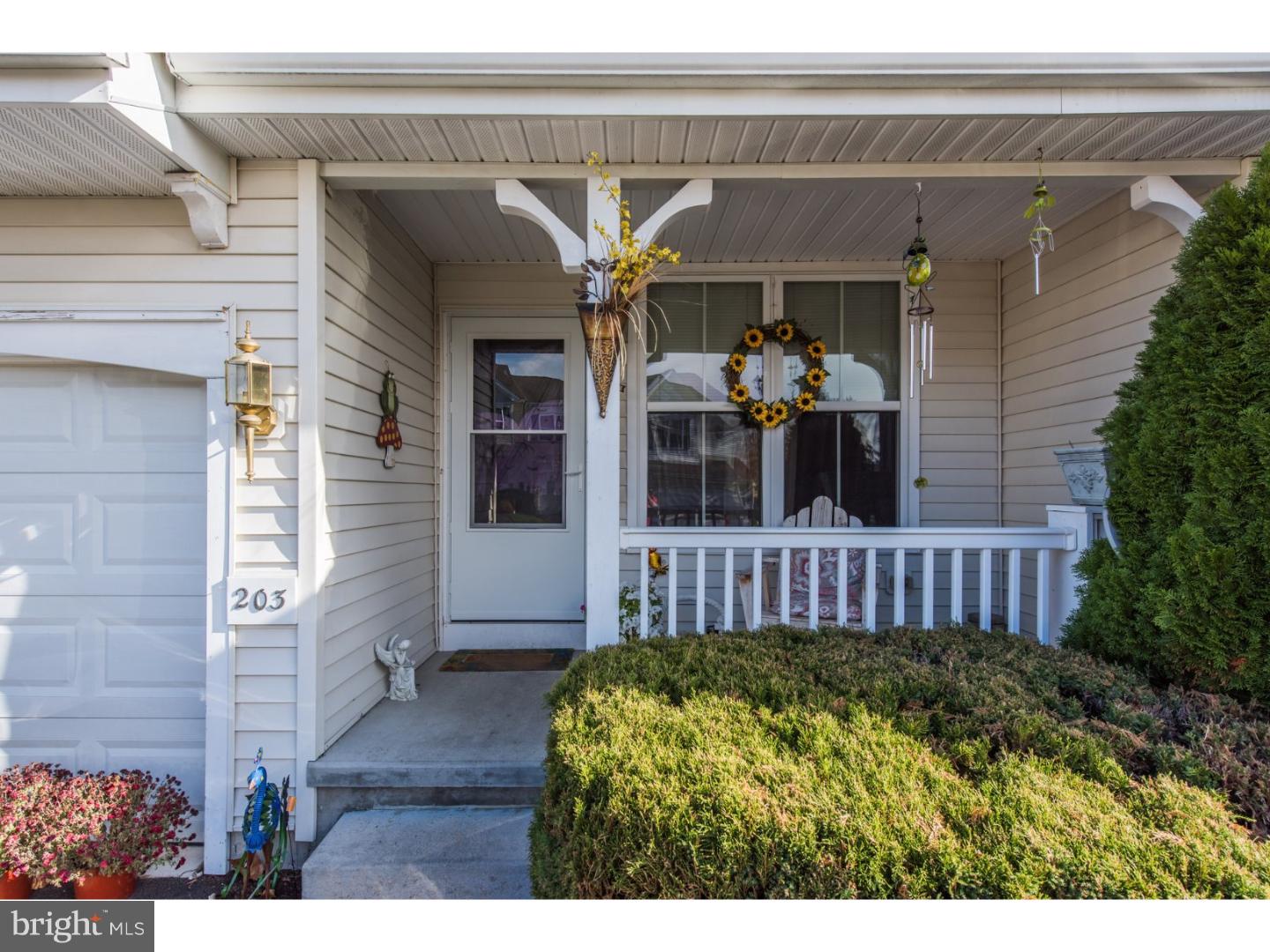 203 Coventry Road Chalfont, PA 18914 - Photo 2 of 20 Porch