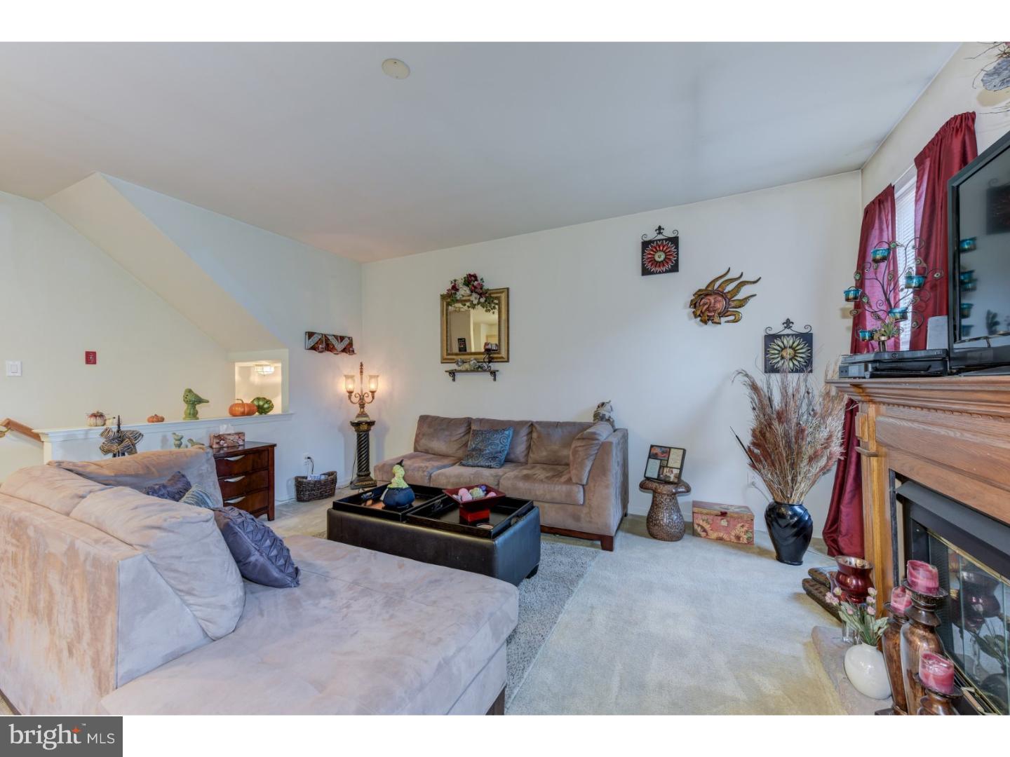 203 Coventry Road Chalfont, PA 18914 - Photo 11 of 20 Family Room