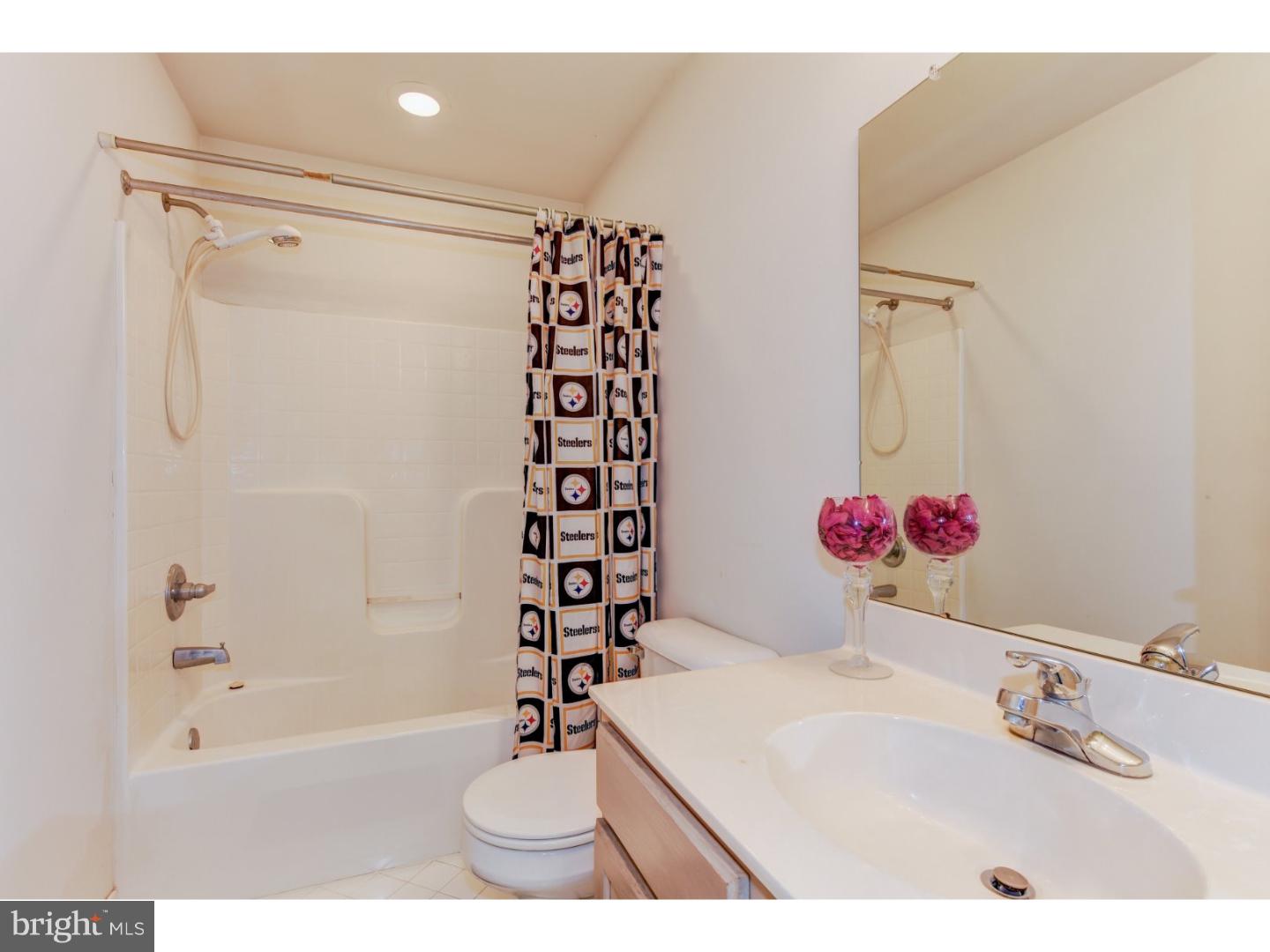 203 Coventry Road Chalfont, PA 18914 - Photo 16 of 20 Bathroom