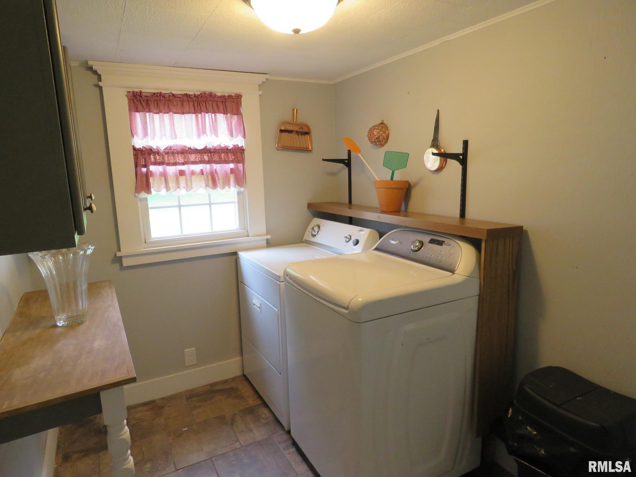 307 West Main Street Atkinson, IL 61235 - Photo 23 of 35