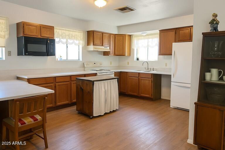 3695 West Double Adobe Road McNeal, AZ 85617 - Photo 4 of 26 Kitchen