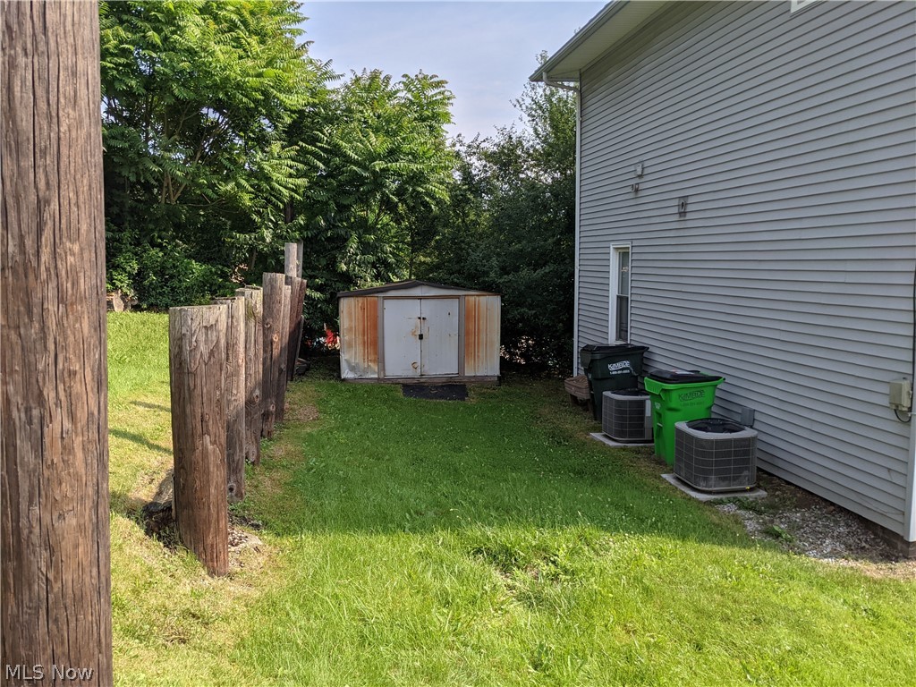 41 South Main Street Rittman, OH 44270 - Photo 3 of 22