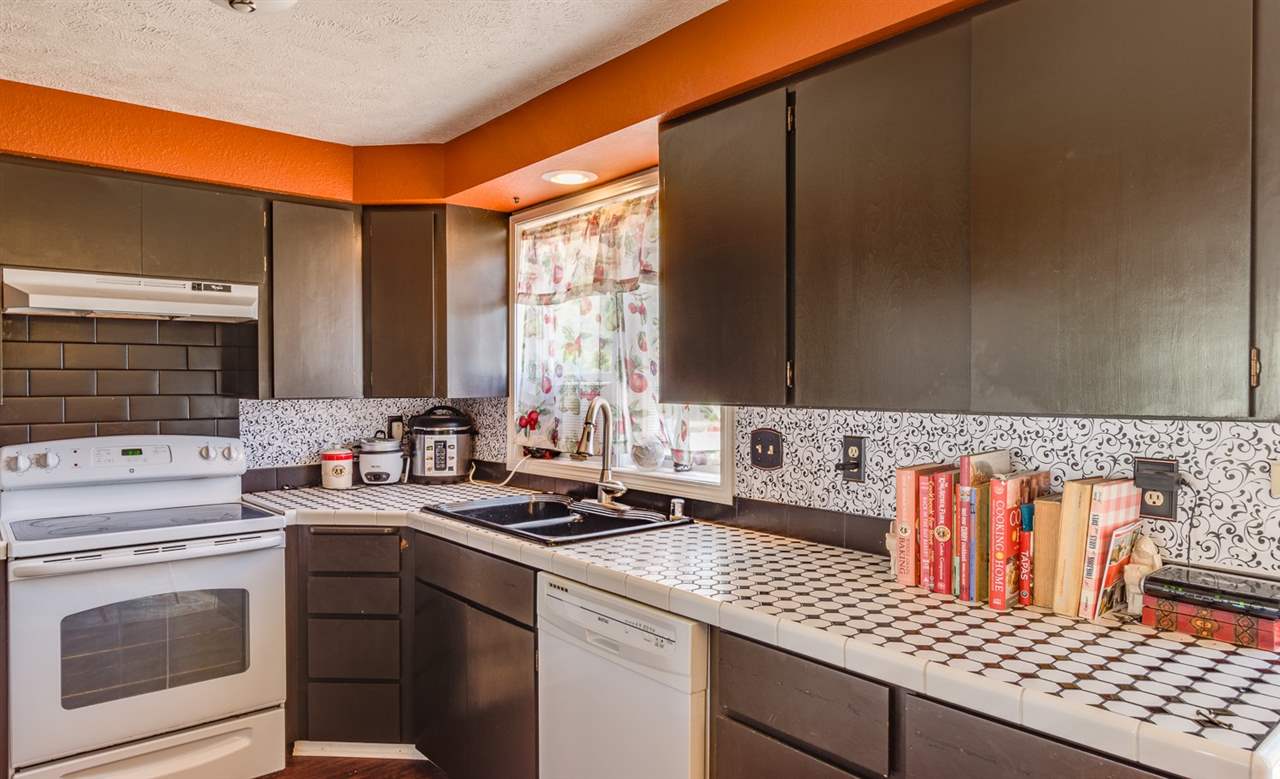 3415 East Moody Road Mead, WA 99021 - Photo 6 of 20 Gallery Image 6