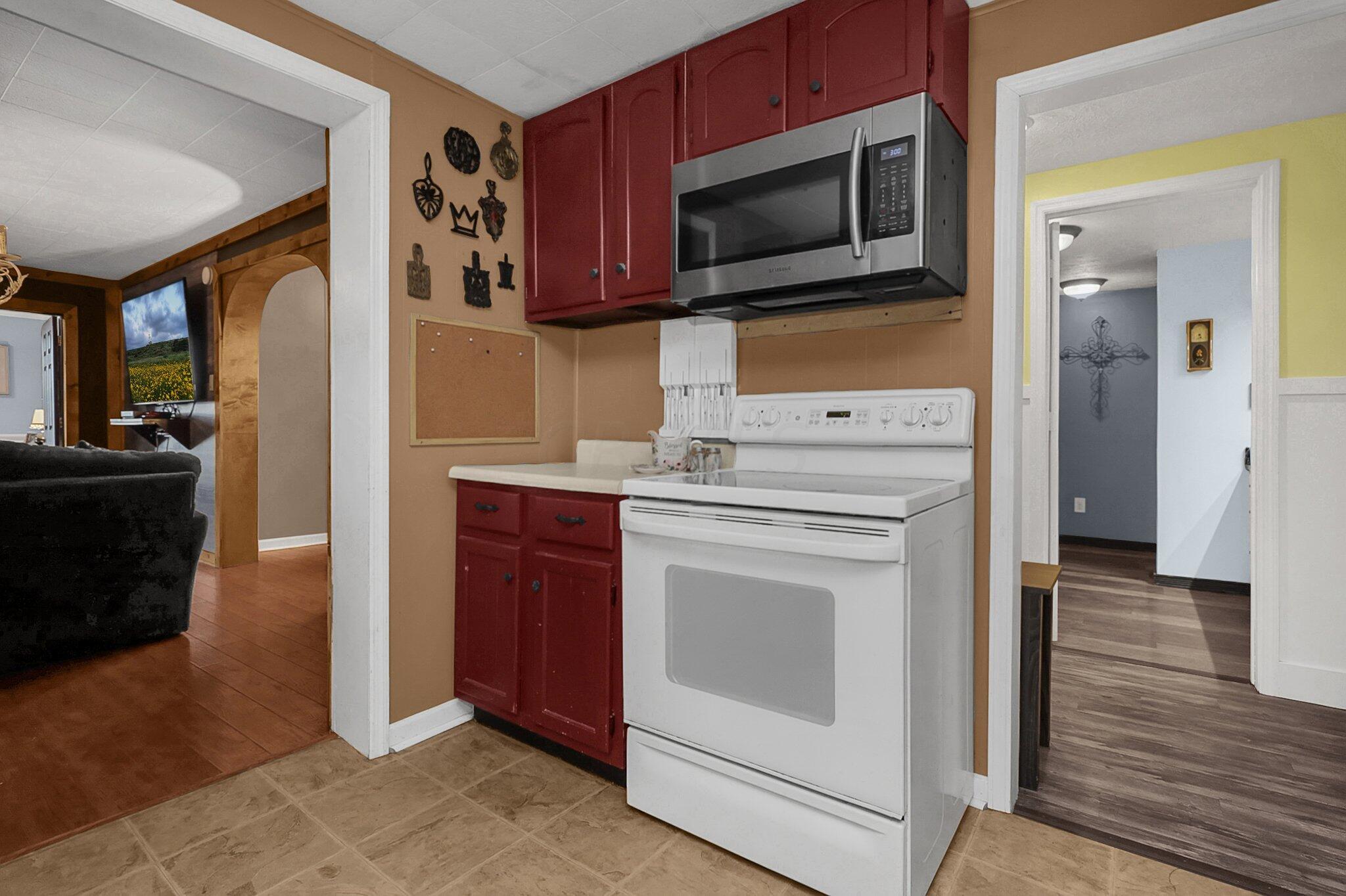 260 Bickel Church Road Northeast Baltimore, OH 43105 - Photo 20 of 51 37-web-or-mls-260-bickel-church-rd-ne