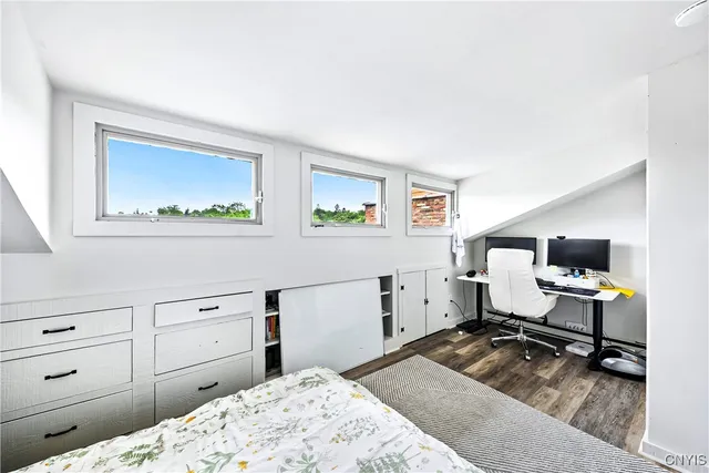 $2,250 | 38 East Genesee Street, Skaneateles, NY 13152