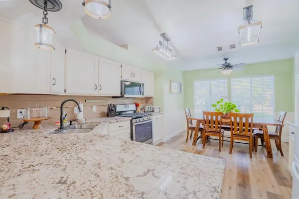 $499,900 | 6027 West Judy Court, Visalia, CA 93277