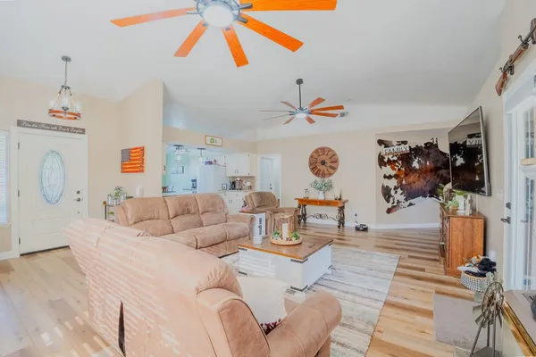 $499,900 | 6027 West Judy Court, Visalia, CA 93277